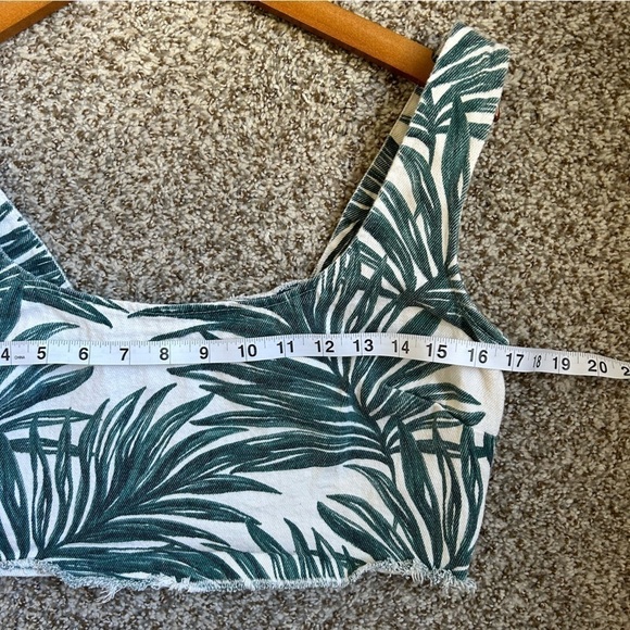 Show Me Your Mumu White Green Oasis Palm Tree Crop Top Large - Picture 6 of 8